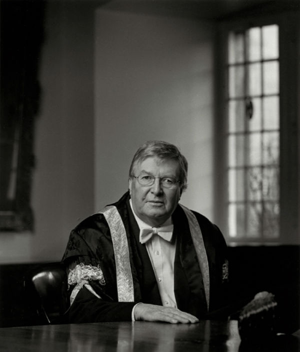 Arnott, Struther, Principal St Andrews University, 1999
